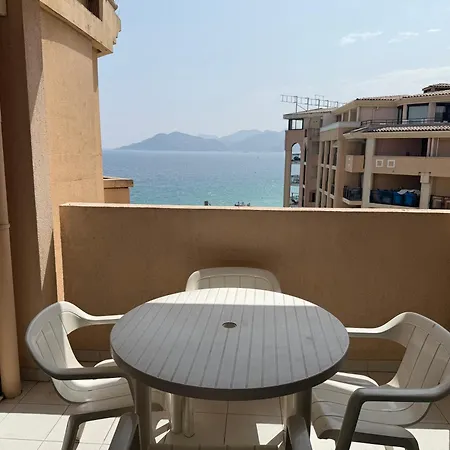 Pierre Vue 748 Apartman *